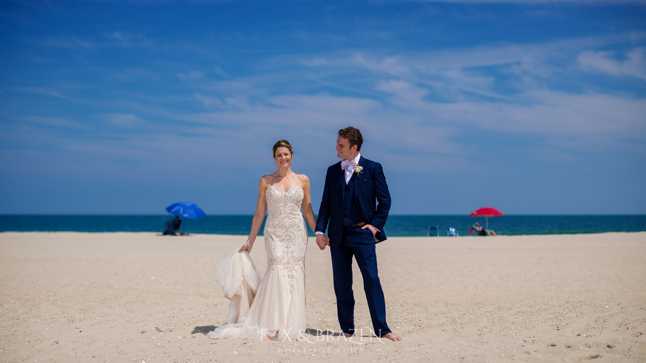 f2.0 on the beach with Bride and Groom